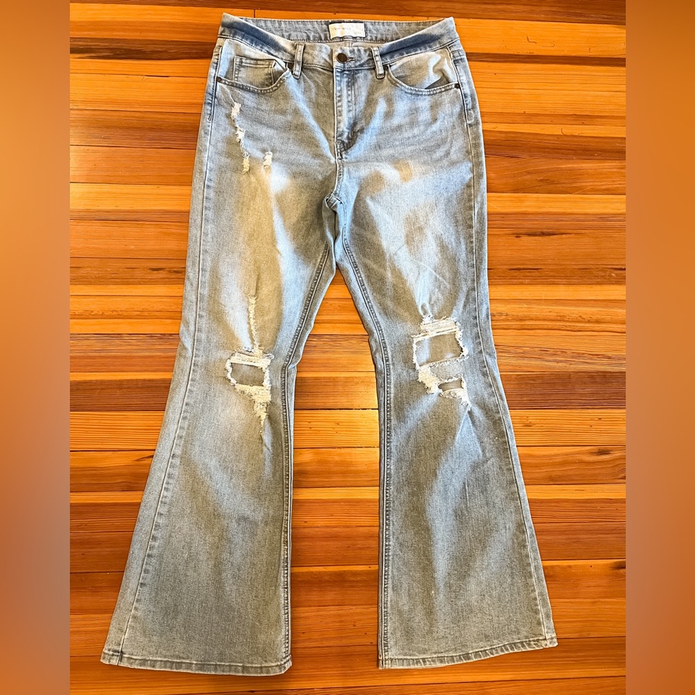 ban•jara Flare Jeans